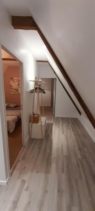 Appartement Dans Maison De 1789 Au Centre De Vitre Екстер'єр фото
